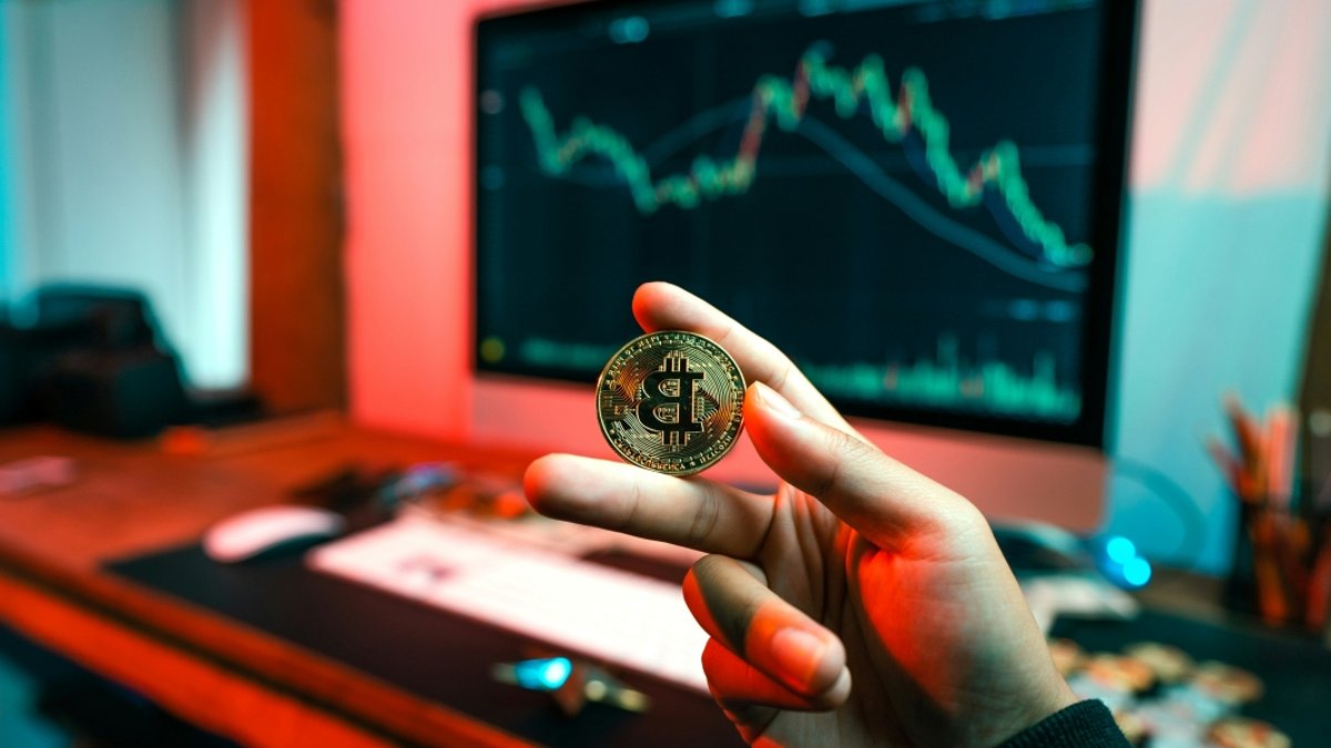 Crypto Regulation Shifts as Law Society Weighs In Crypto Regulation Shifts as Law Society Weighs In - crypto regulation