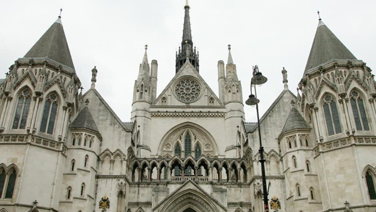 Court of Appeal quashes crutch weapon conviction - crutch weapon conviction