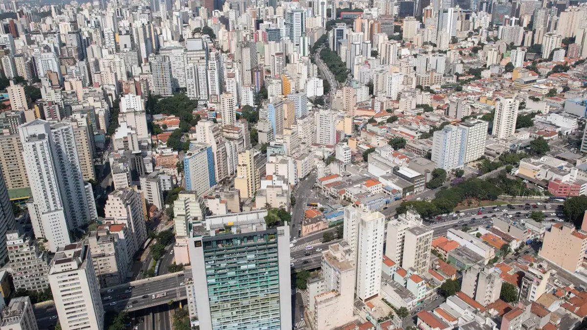 São Paulo: A City Beyond Business São Paulo: A City Beyond Business - sao paulo