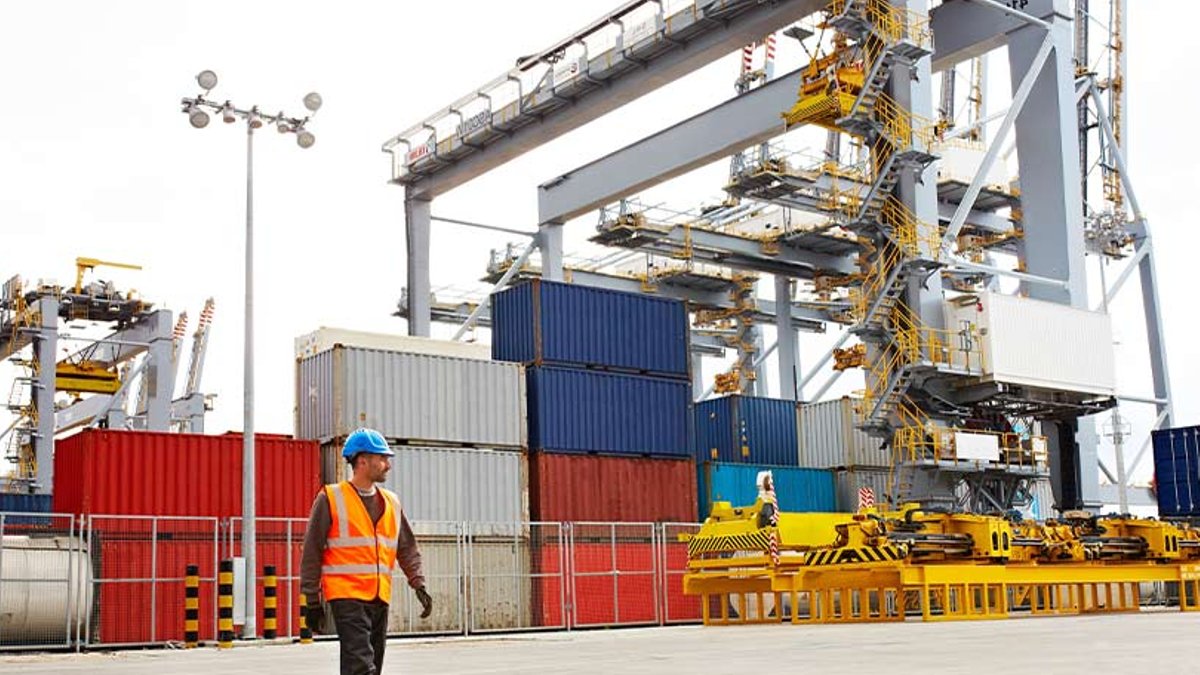 Vietnam tightens penalties for illegal foreign workers - vietnam penalties illegal workers