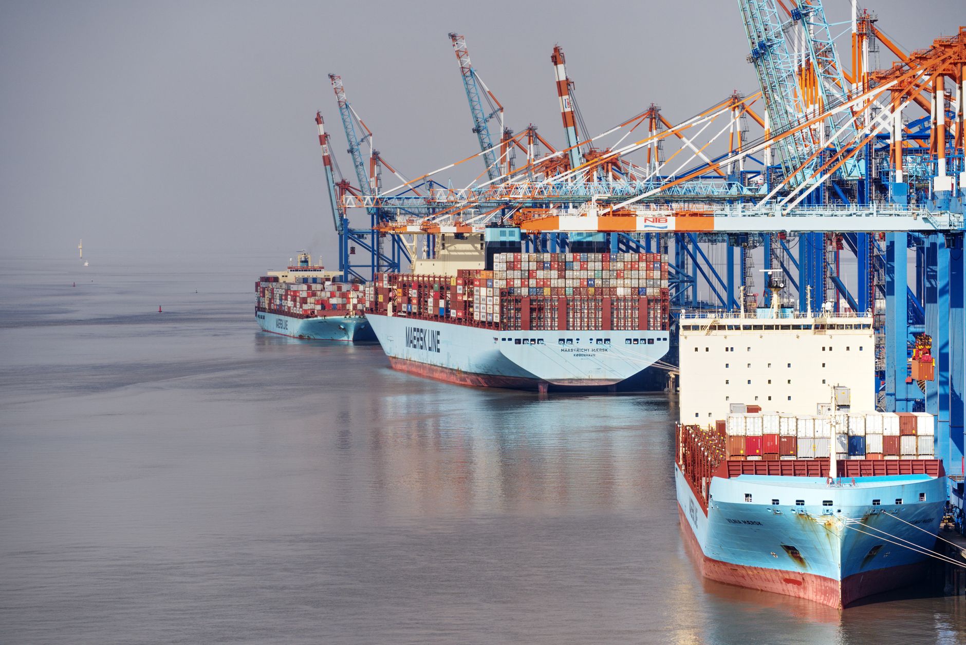 Fragrance Shipping Woes Ease With New E-Commerce Strategies