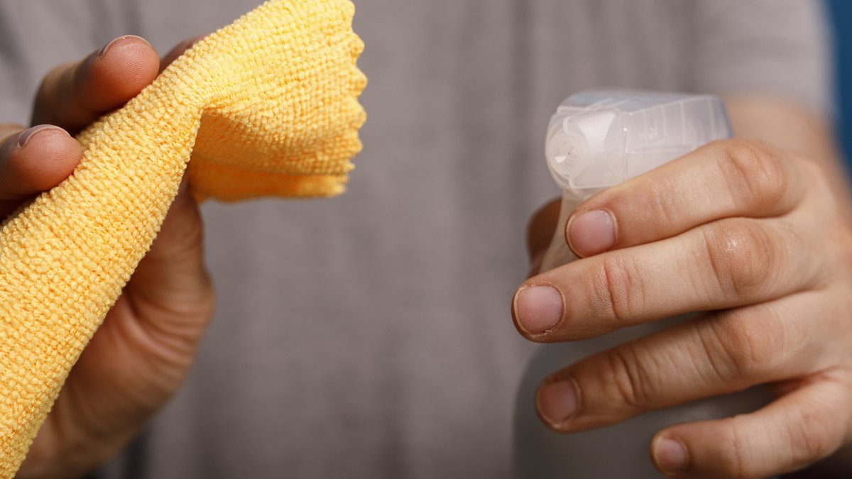 Cleaning with Citric Acid or Lemon Juice - citric acid