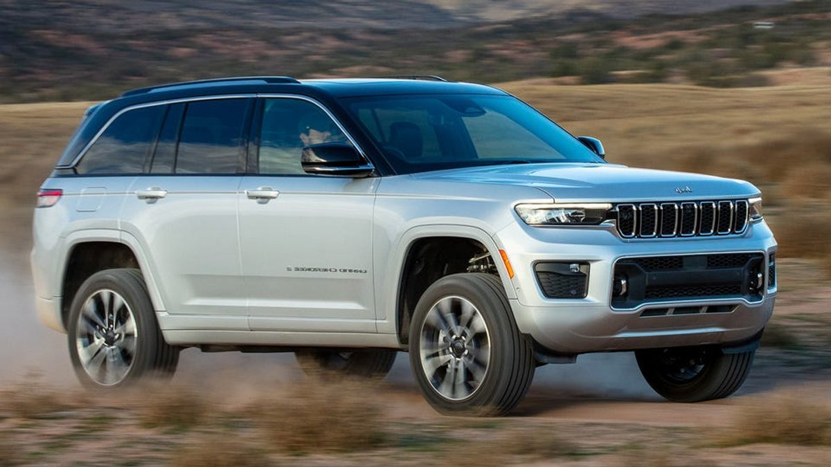 Jeep Recalls Over 328,000 Grand Cherokees - jeep grand cherokee