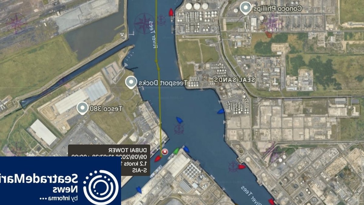 Container ship completes Arctic crossing to UK - arctic shipping route