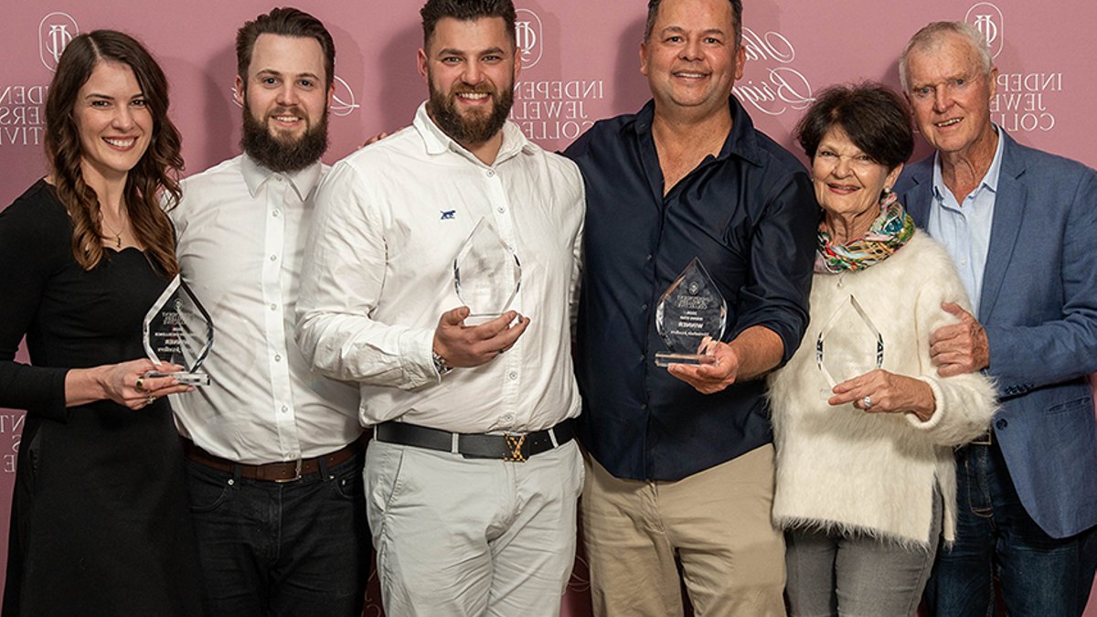IJC honors retailers with special awards night IJC honors retailers with special awards night - ijc retailers awards