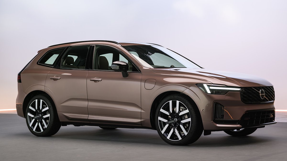 Volvo expands XC60 and XC90 range with new plug-in hybrid Volvo expands XC60 and XC90 range with new plug-in hybrid - volvo plug hybrid