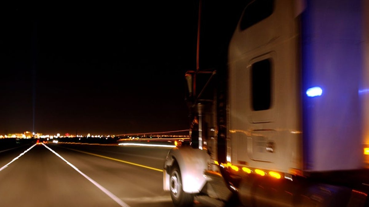 Blind, drunk driver handles 150 miles using truck lights - blind drunk driver