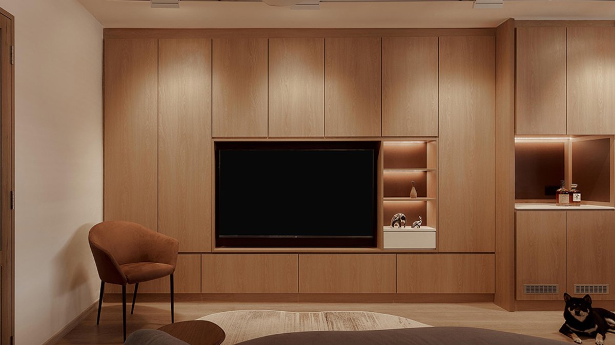 Luxury touches in pet friendly HDB apartment - pet friendly