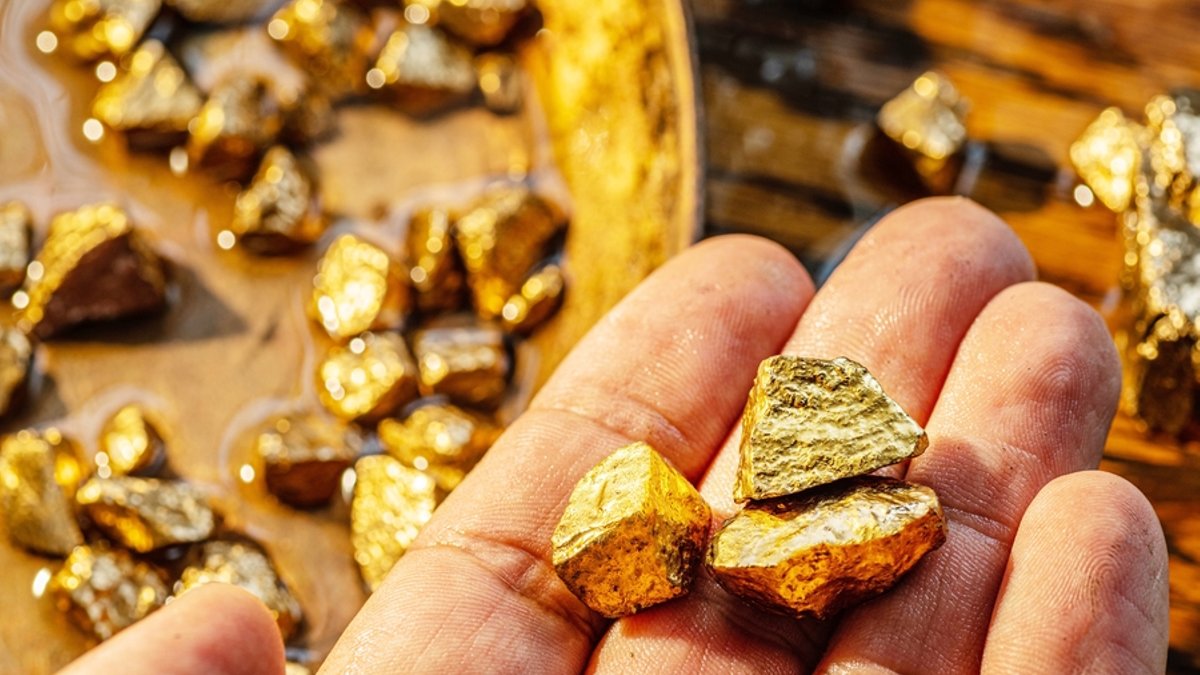 Gold Mining Stocks Offer Robust Cash Flow, Lag Valuations Gold Mining Stocks Offer Robust Cash Flow, Lag Valuations - gold mining