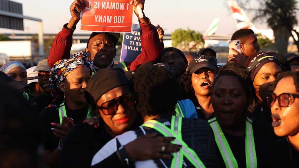 South Africans rally against rising gender violence South Africans rally against rising gender violence - gender violence