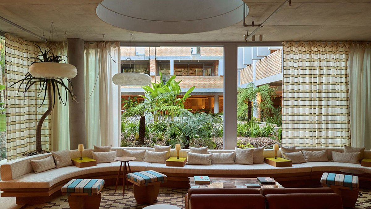 Byron Bay hotel adopts bold modernism over coastal clichés Byron Bay hotel adopts bold modernism over coastal clichés - modernist coastal design