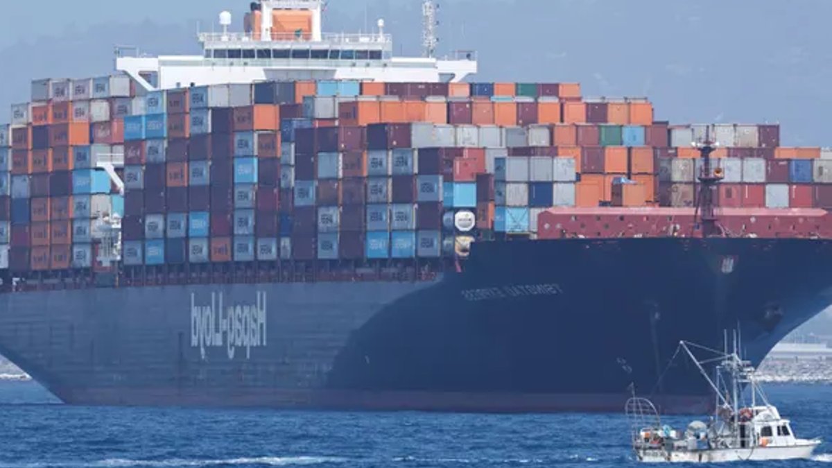 Tariff refunds pose legal risks for companies Tariff refunds pose legal risks for companies - tariff refunds legal risks