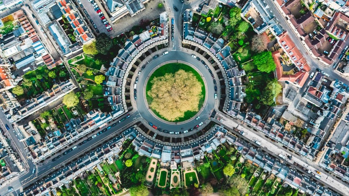 Green spaces shield UK cities from heatwaves and save NHS Green spaces shield UK cities from heatwaves and save NHS - green spaces