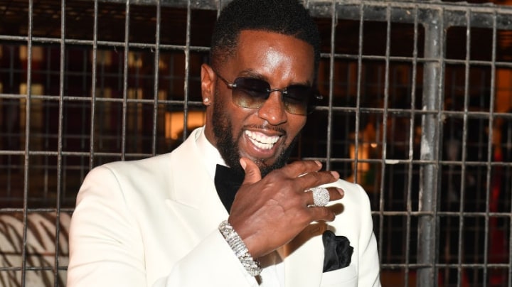 Sean 'Diddy' Combs Purchases Sean John Label For $7.5 Million Dollars