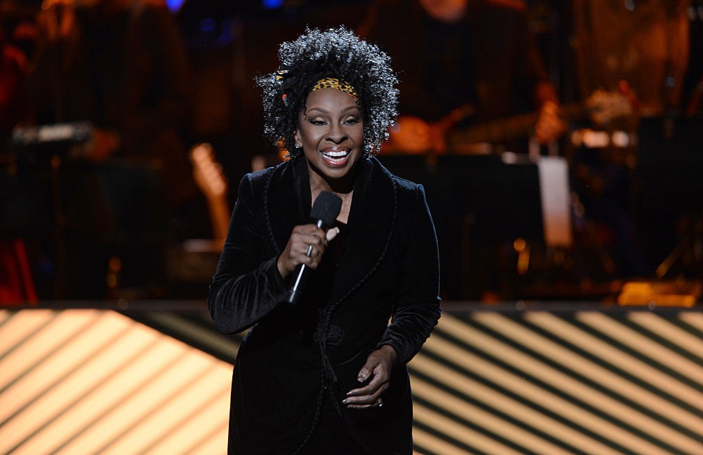 Gladys Knight Steps Out in All White for the National Anthem