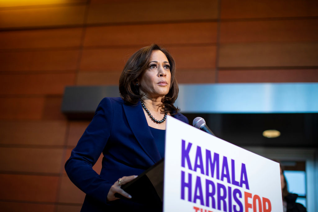 Sen. Kamala Harris Targeted By New Birther Conspiracy Days After Announcing White House Bid