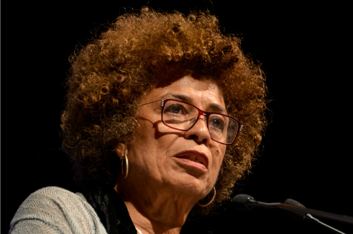 The Birmingham Civil Rights Institute Changes Its Mind About Honoring Angela Davis ... Again