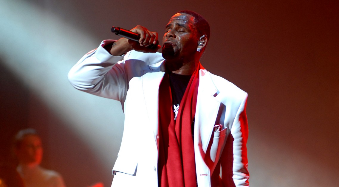 R. Kelly Learns He's Not Welcome Overseas Either After Announcing International Tour