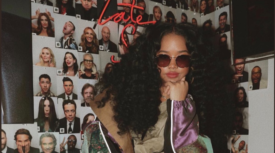 H.E.R. Wins Grammy For Best R&B Album