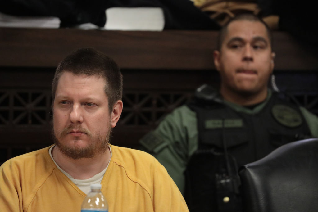 Laquan McDonald's Killer, Ex-Cop Jason Van Dyke, Beaten In Jail