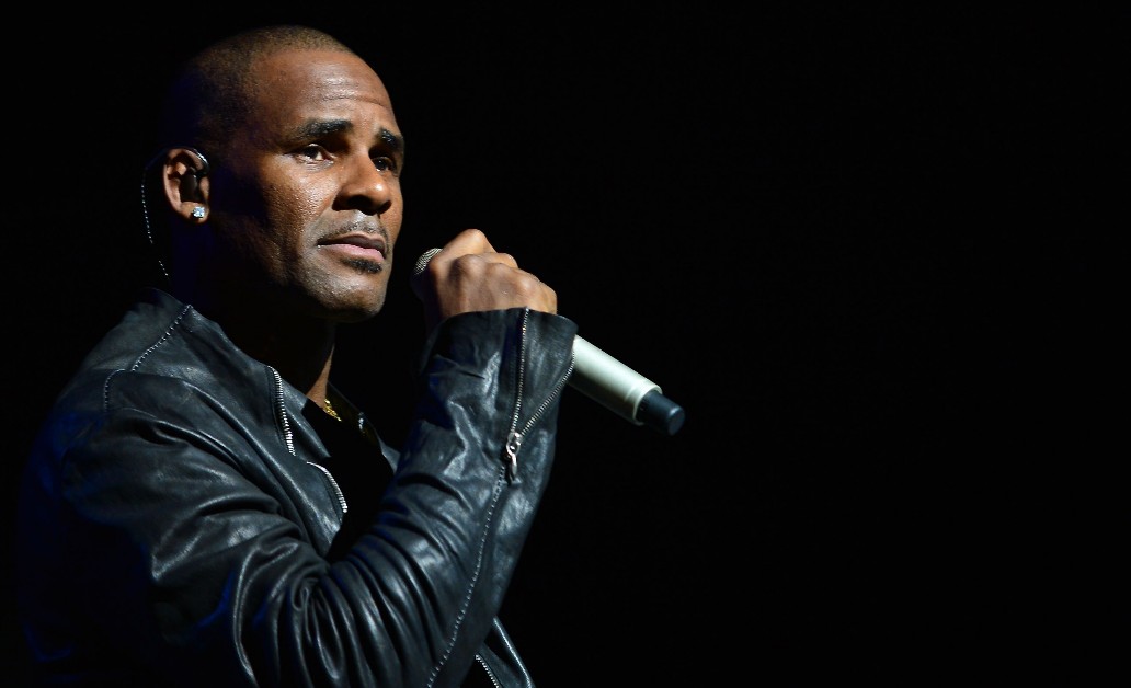 R. Kelly Is Now Reportedly Being Investigated By An Illinois Grand Jury