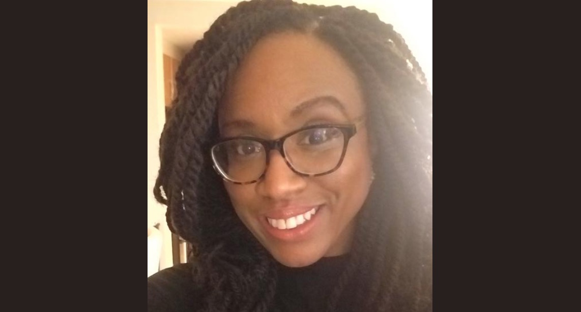 Ayanna Pressley Posted A Rare Selfie Of Herself Wearing Glasses And Had Bespectacled Twitter Lit