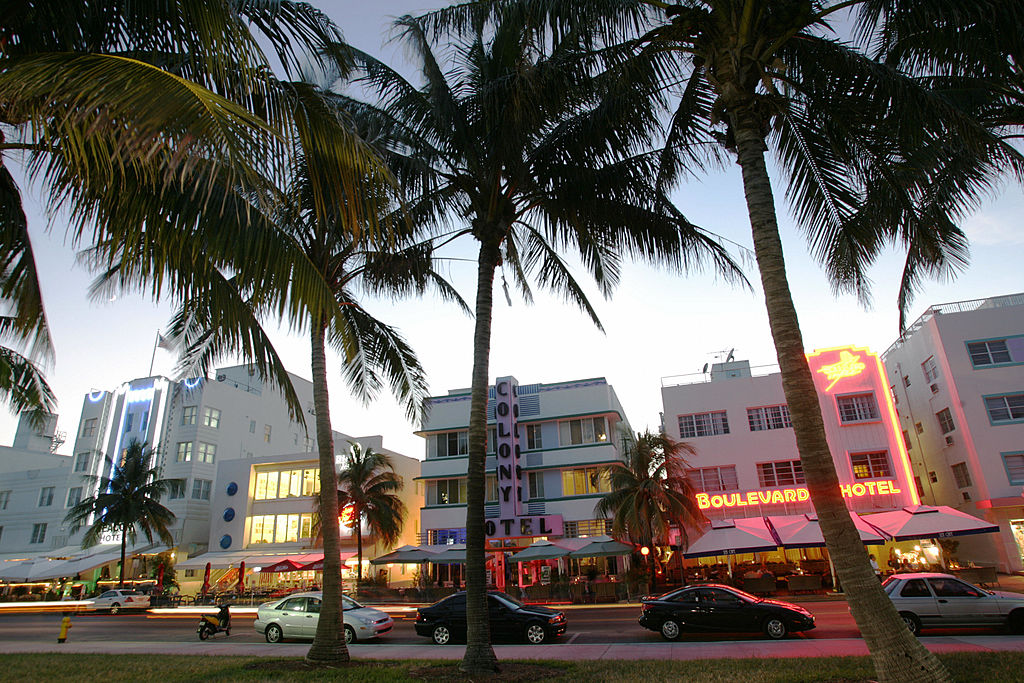 Miami Beach Police Plan To Make Spring Break 'Less Fun' Using Hundreds Of Cops In Riot Gear