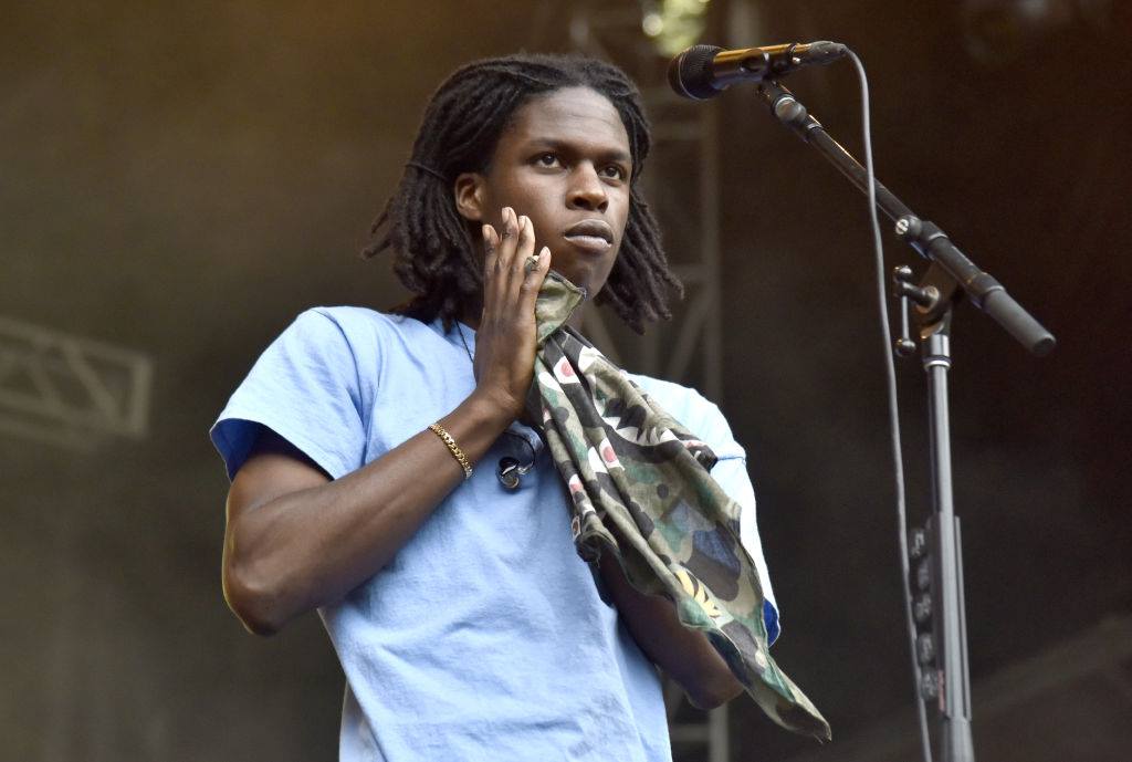 Daniel Caesar Is Like, Super Duper Sorry For 'Talking Down To You Guys'