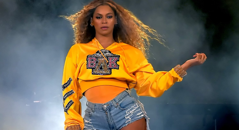 Yes, Beyoncé You Can Have All Our Money For Your New 'Homecoming' Merchandise