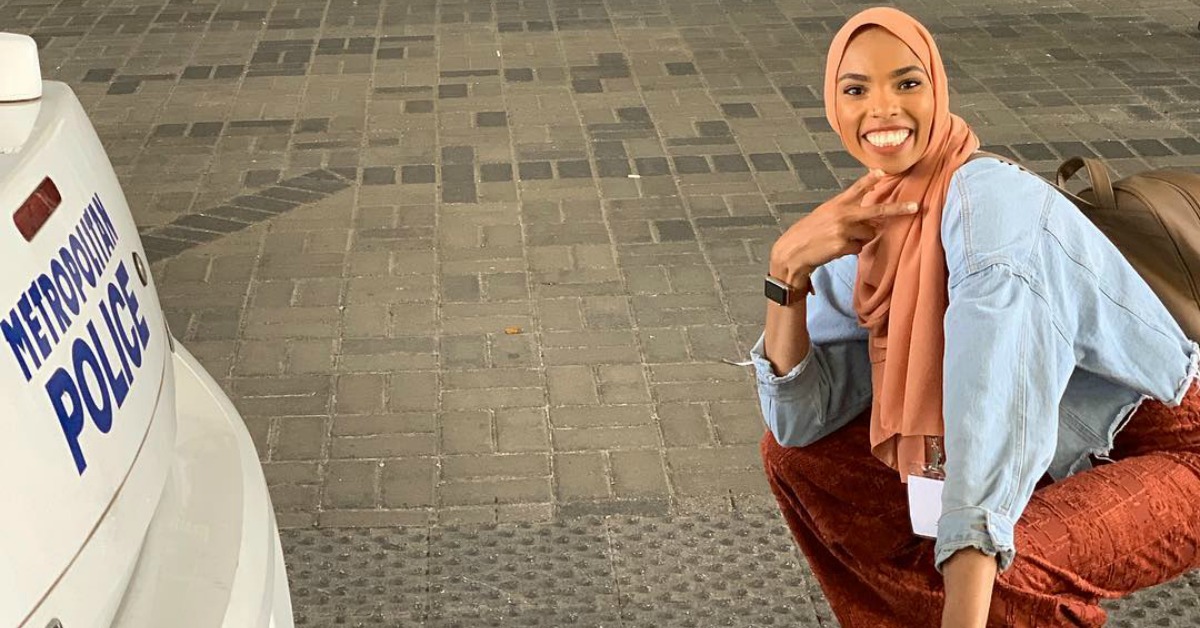 The Way This Muslimah Stood Up To Islamophobic Protesters Is A Whole Mood