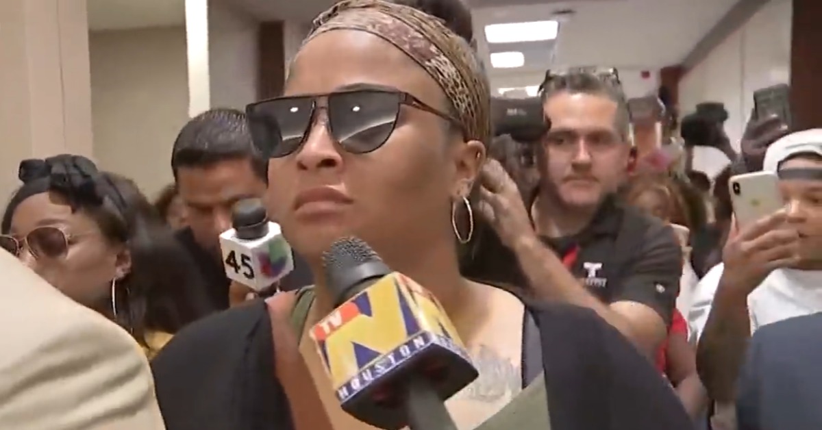 Maleah Davis' Mother Confronted By Angry Protesters At Courthouse