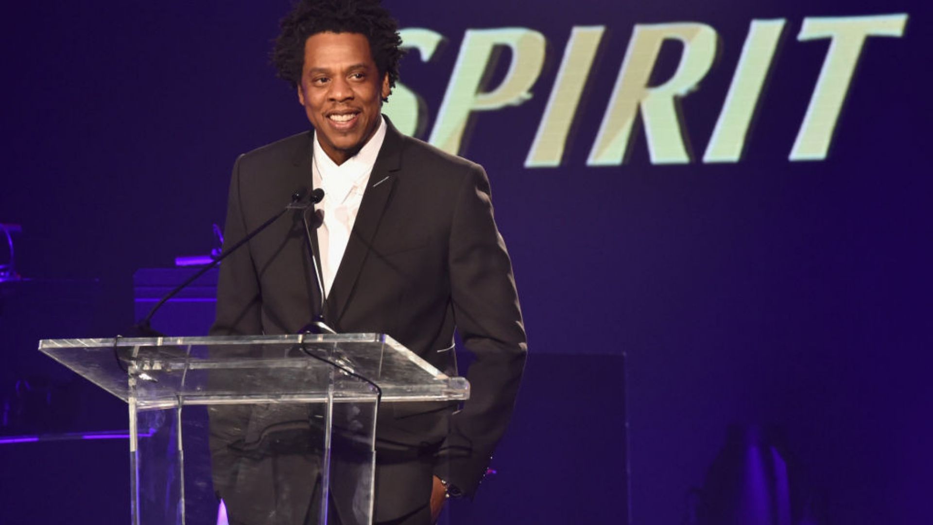 Jay-Z Becomes Hip-Hop's First Billionaire