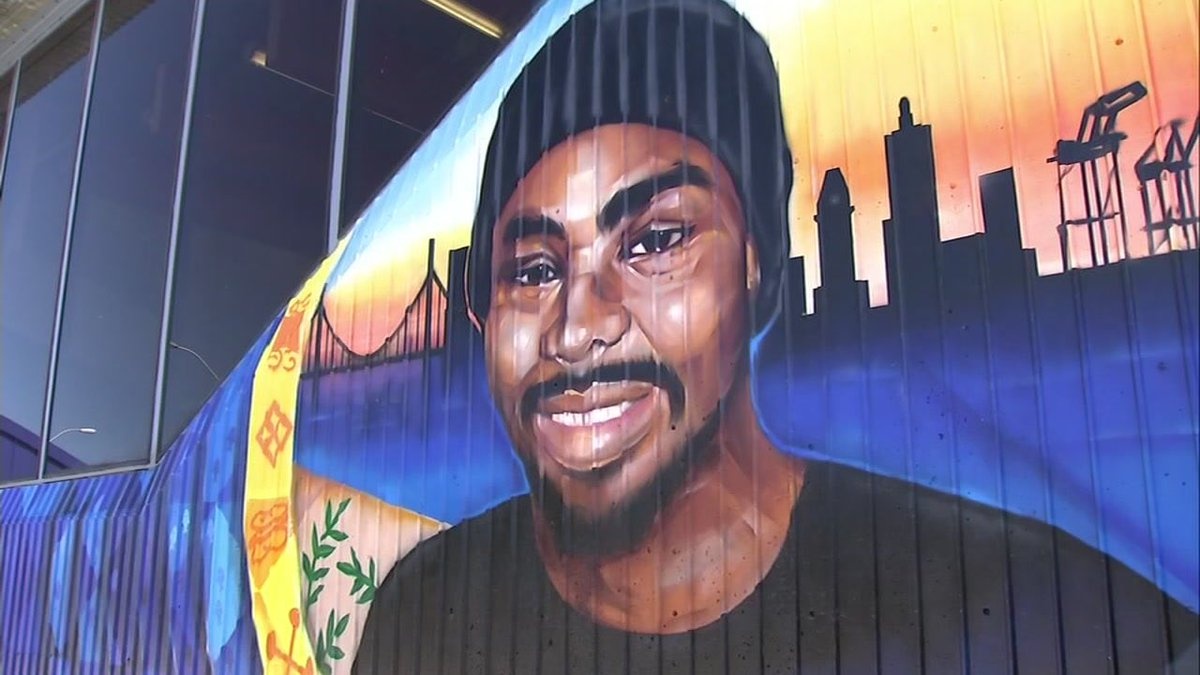 New Mural And Street Renaming Honor Oscar Grant, 22-Year-Old Killed By Police At Fruitvale Station 10 Years Ago