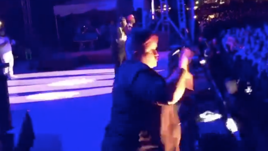 We Can’t Keep Up With This ASL Interpreter Who Proved She Can Do It Fast At Twista’s Concert