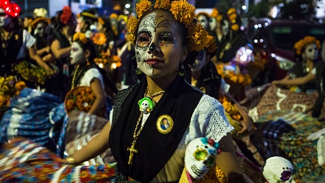 Congressional Hispanic Caucus Dedicates Día De Los Muertos Altar To Those Who Died In U.S. Custody While Seeking Refuge