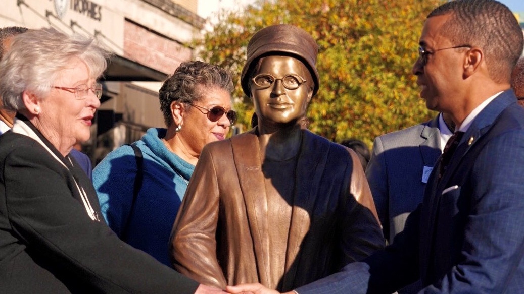 Rosa Parks Honored With Statue On Anniversary Of Montgomery Bus Boycott