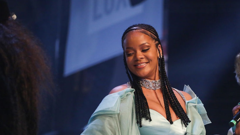 Rihanna Is The First Black Woman To Spend 200 Weeks On The Billboard 200