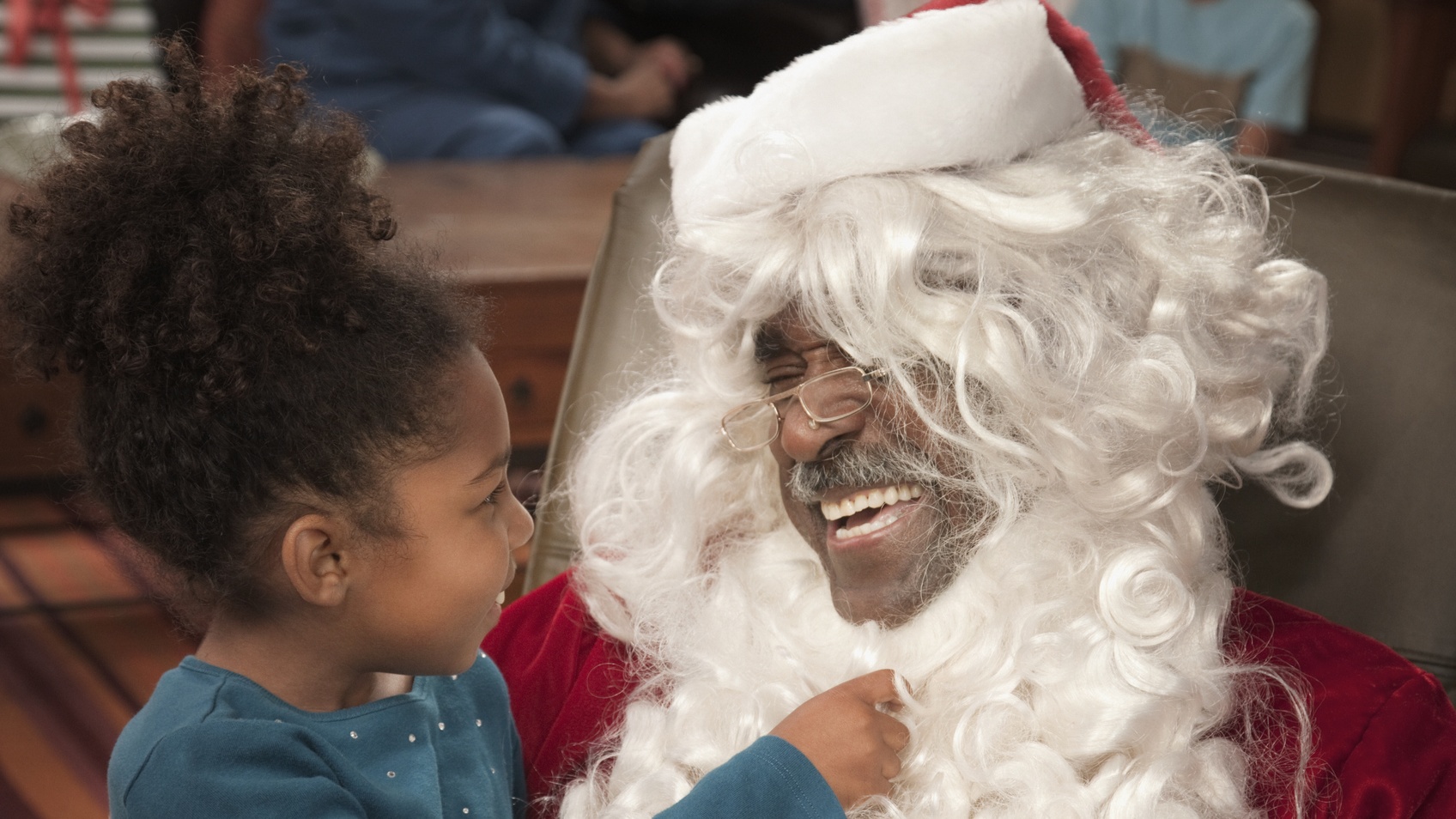 Texas Mom Creates App To Help Parents Locate Local Black Santas