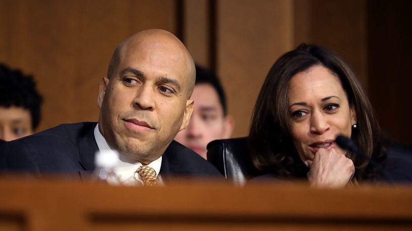 Kamala Harris And Cory Booker Call On FBI To Address Fear Over Cops' Response To Black People Wearing Face Masks