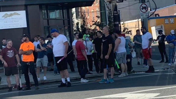 Around 100 White Men Armed With Bats And Shovels Seen Awaiting The Arrival Of 'Looters' In Philadelphia