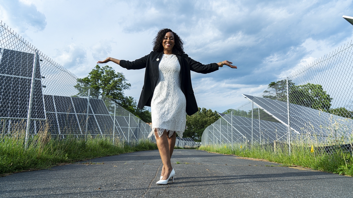 Kristal Hansley Is The First Black Woman To Launch A Community Solar Company And Did So On Juneteenth