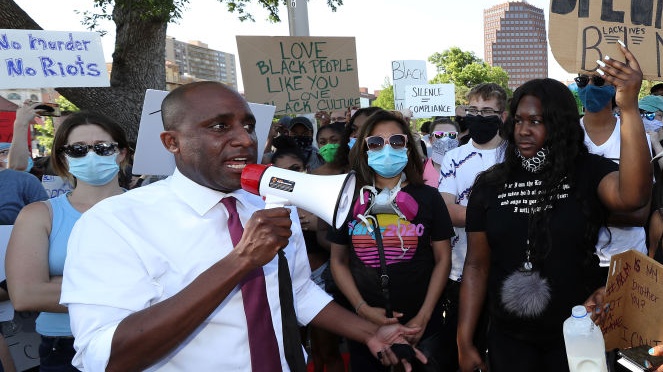 Black Missouri Mayor Gets Text Saying He 'Should Swing From A Tree' After Updating Face Mask Mandate