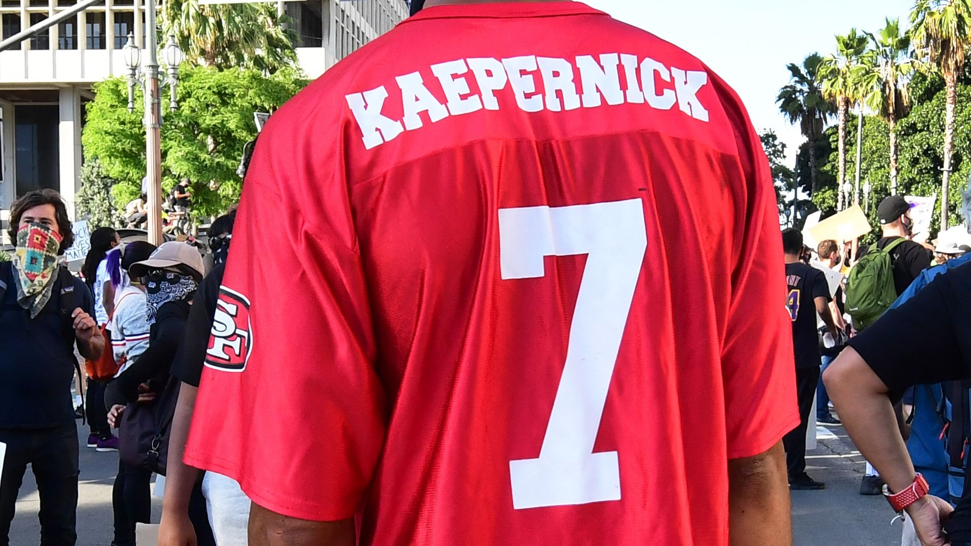 Video Of K-9 Dogs Attacking Man Wearing Colin Kaepernick Jersey Sparks Navy Investigation