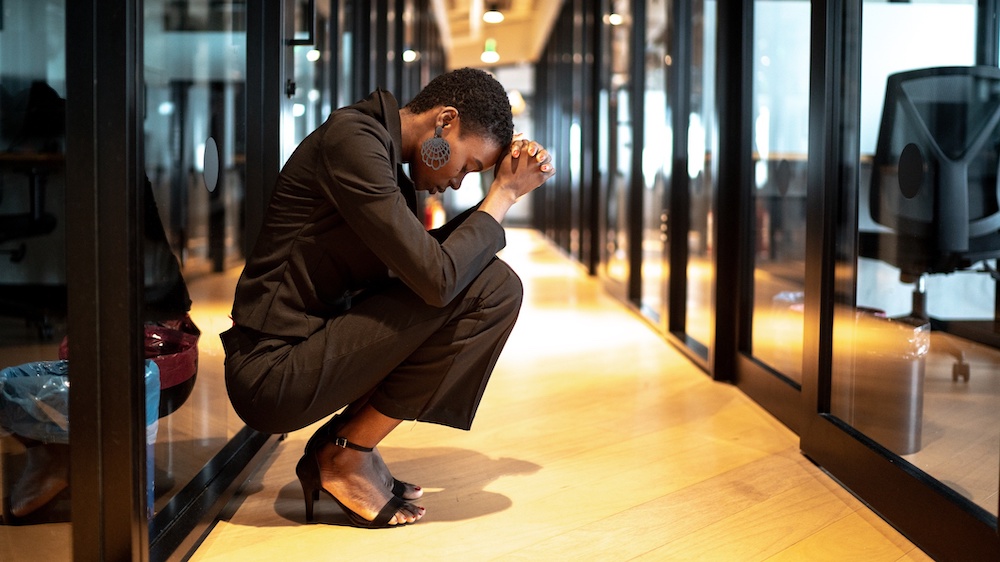 7 Things That Need To Be Said About Black Trauma In Predominantly White Workplaces