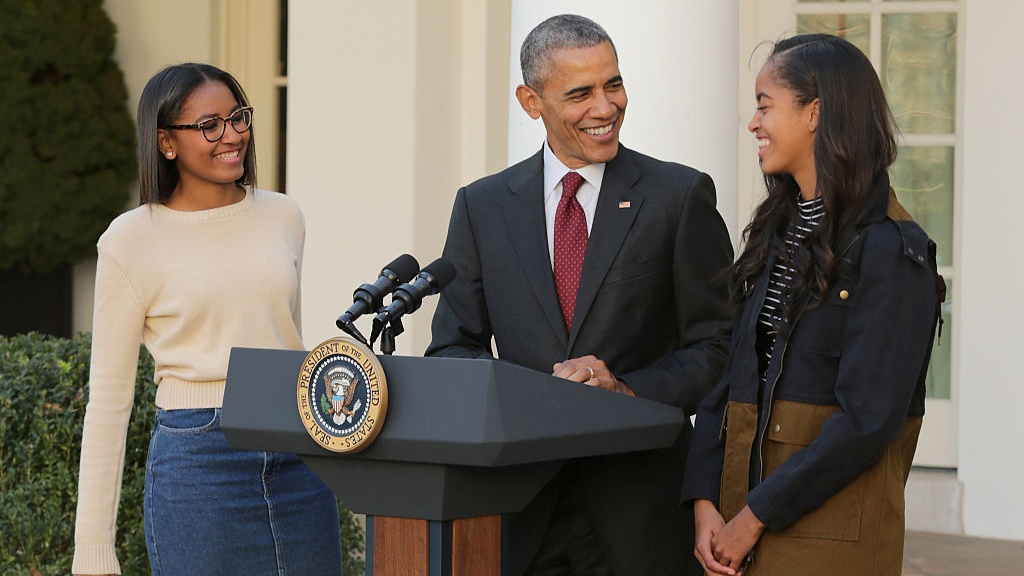 Barack Obama Has Been Teaching Sasha And Malia To Play Spades And It Kind Of Sounds Like It's Getting Serious