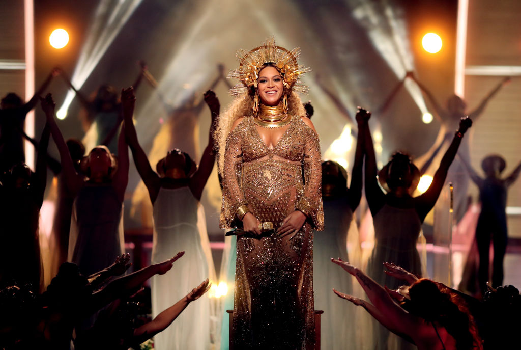 Beyoncé is true Queen B: She tells British Vogue she has 2 beehives