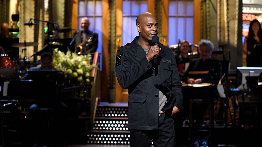 Dave Chappelle Unleashes On Mask-Hating White Folks During 'SNL' Opening: 'You Wear A Mask At The Klan Rally'