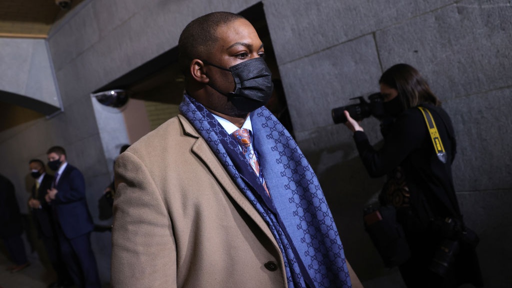 Heralded Capitol Police Officer Eugene Goodman Escorted VP Kamala Harris Into The Inauguration