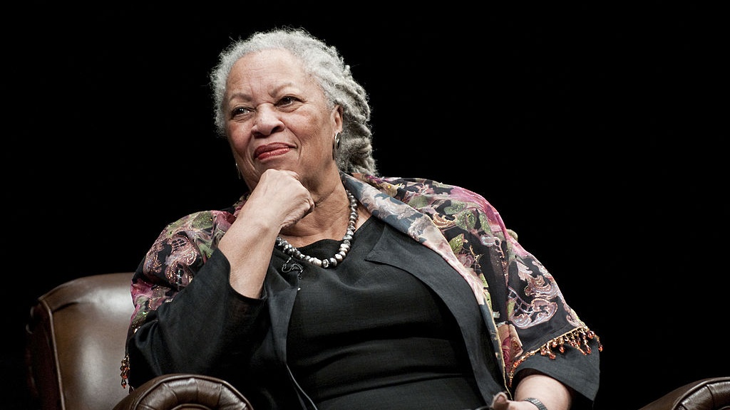 This Clip Of Toni Morrison Educating A White Interviewer After Her Racist Question Received A Slow Clap Around The Net