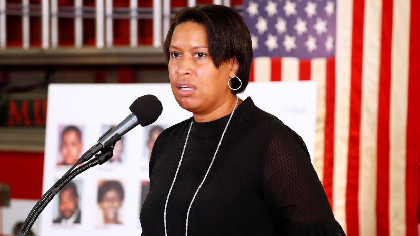 DC Mayor Muriel Bowser Mourns Death Of Sister Due To COVID-19